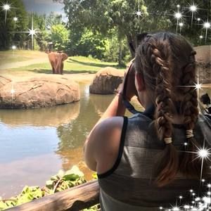 Meet your Posher, Haley